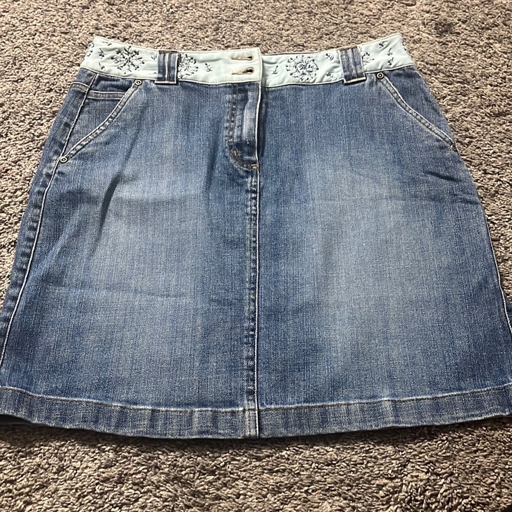 Womens jean skirt💗